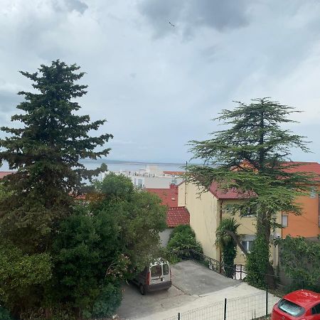 Sanela- Apartman Za Bezbrizan Odmor Crikvenica Extérieur photo