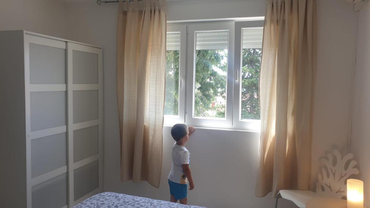 Sanela- Apartman Za Bezbrizan Odmor Crikvenica Extérieur photo