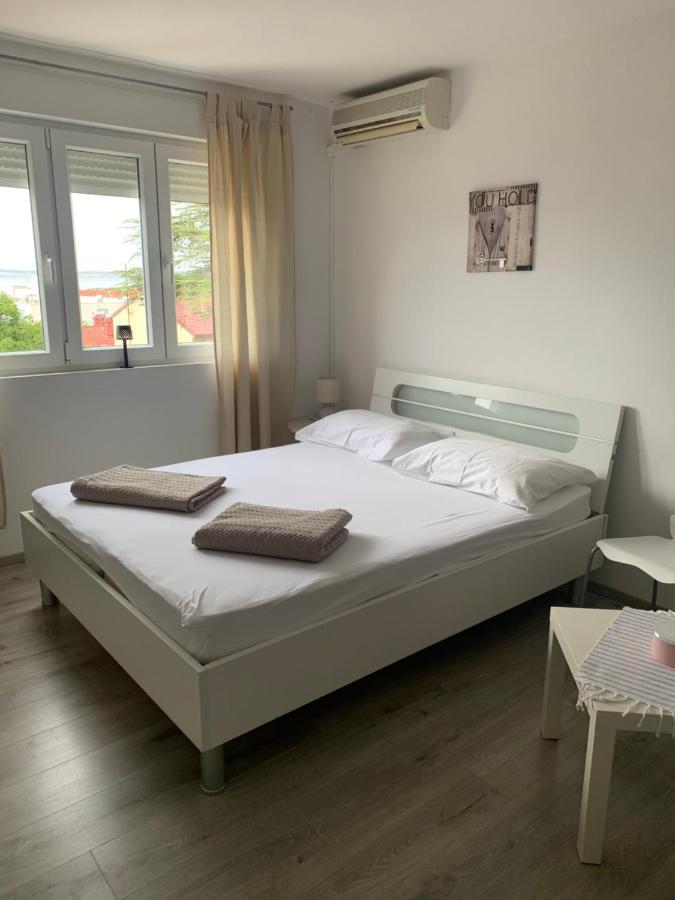 Sanela- Apartman Za Bezbrizan Odmor Crikvenica Extérieur photo