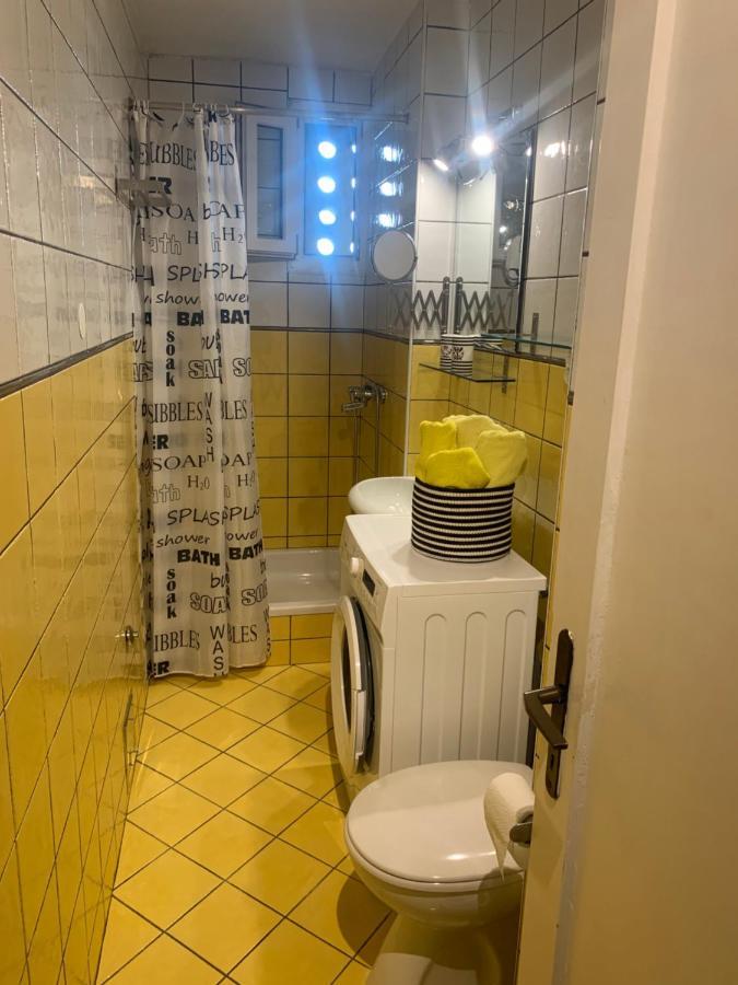 Sanela- Apartman Za Bezbrizan Odmor Crikvenica Extérieur photo